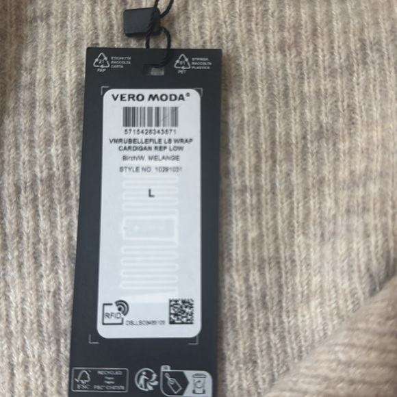 Vero Moda Cream V-Neck Wrap Sweater in birch cream taupe marled NWT - Picture 10 of 13